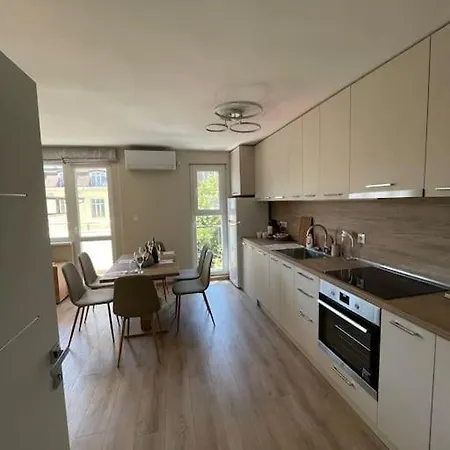 아파트 Comfy 2 - Centre