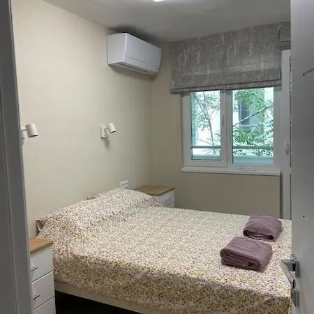 Comfy 2 - Centre Burgas
