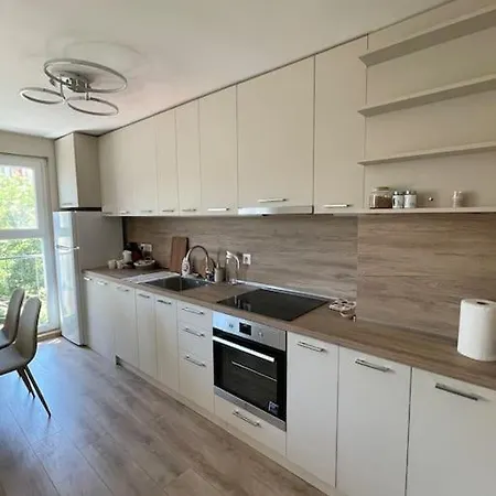 Comfy 2 - Centre Appartamento Burgas